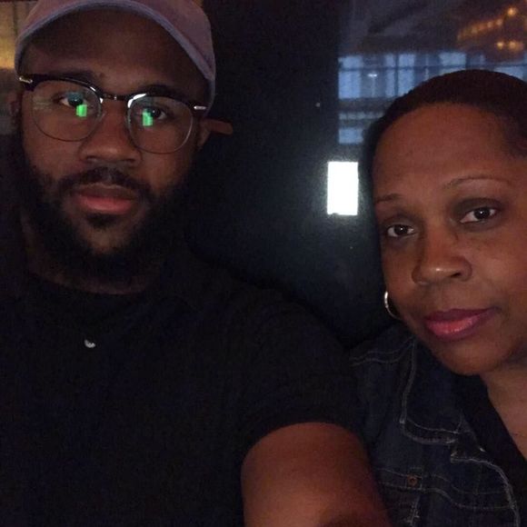 Meet your Posher, Sean - Picture 1 of 1